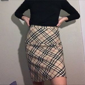 AUTHENTIC BURBERRY SKIRT NOVA CHECK PRINT